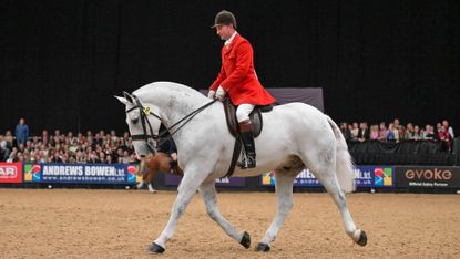 Carters Top Gun and Oliver Hood are victorious in the 2025 cob of the year championship