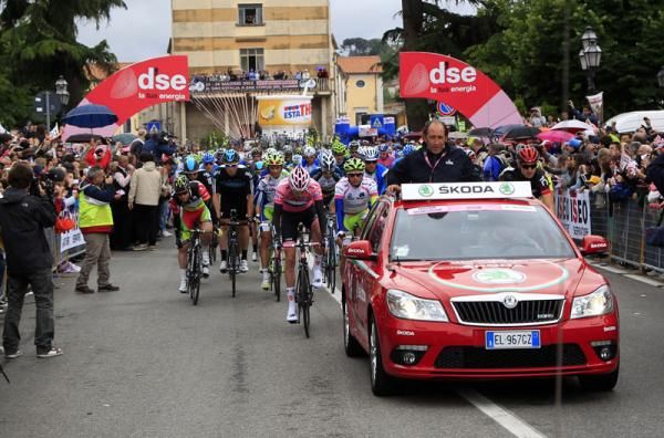 The start of stage 9 at the 2012 Giro d'Italia