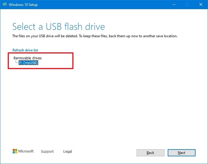 Select USB flash drive option to create UEFI Windows 10 installer