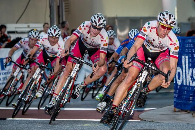 Jelly Belly takes control of the front of the race.