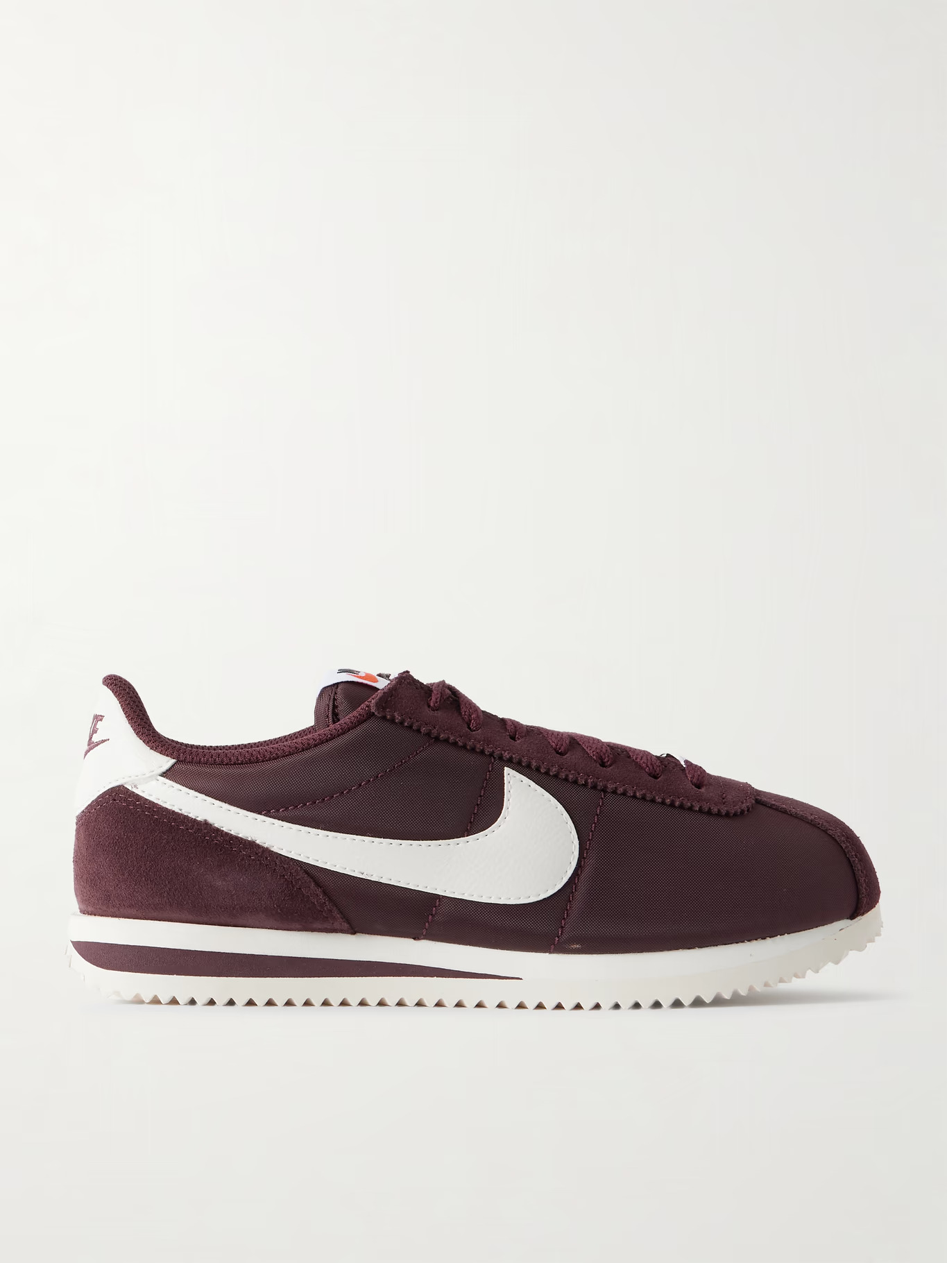 Nike Cortez trainers in burgundy red