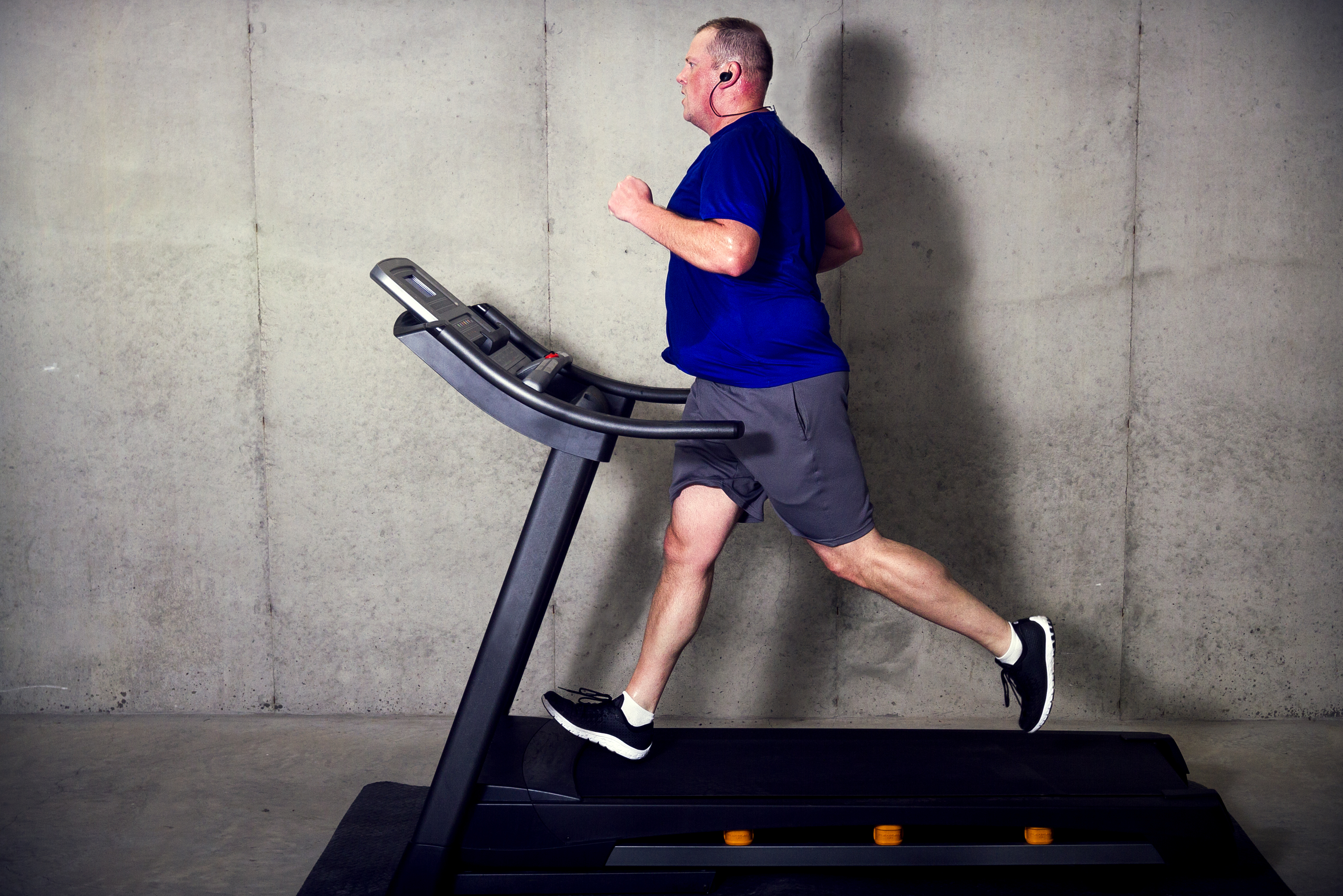 Can i lose best sale weight by treadmill alone