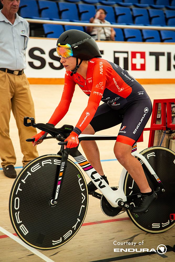 Vittoria Bussi breaks women's Hour Record by 27 metres