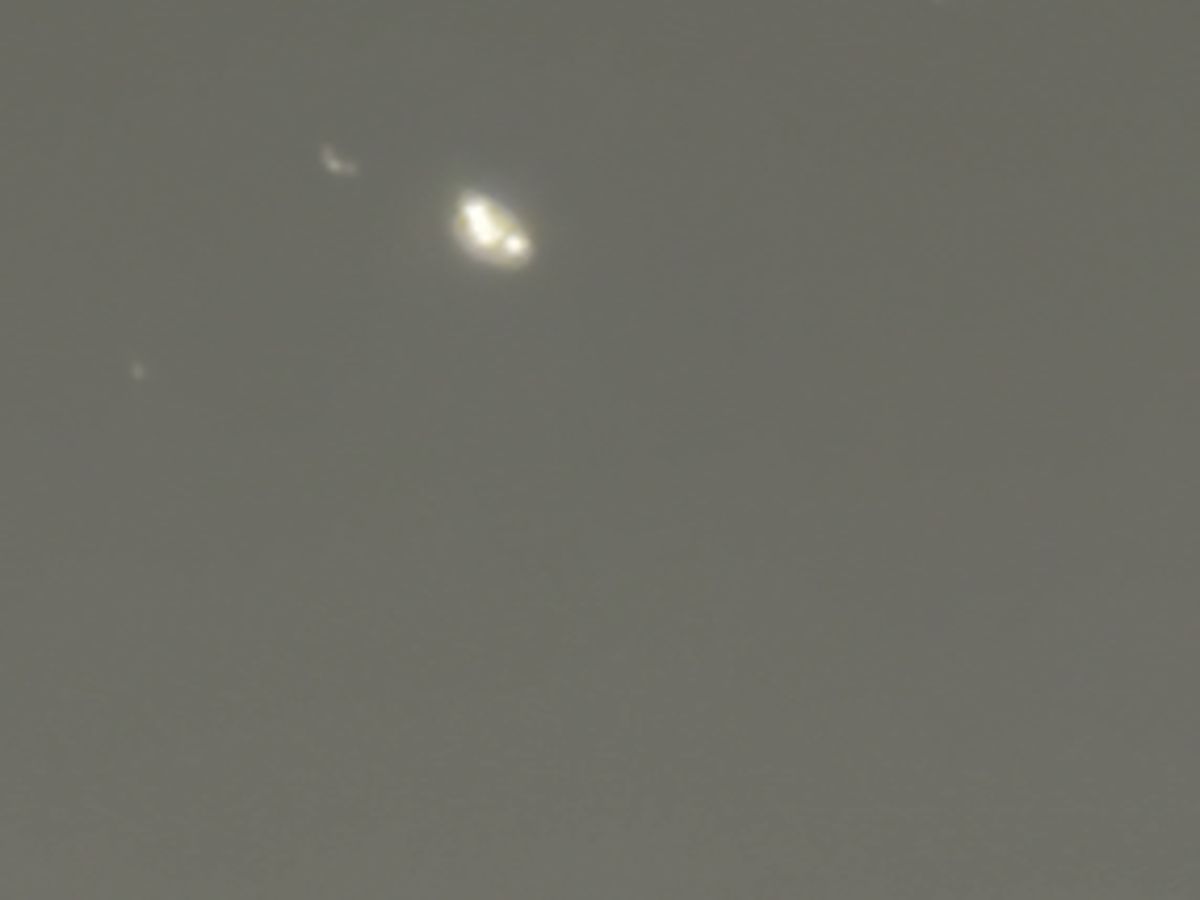 Apple iPhone 16 Pro Max astrophotography.