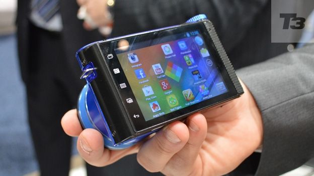 Polaroid iM1836 Android camera review