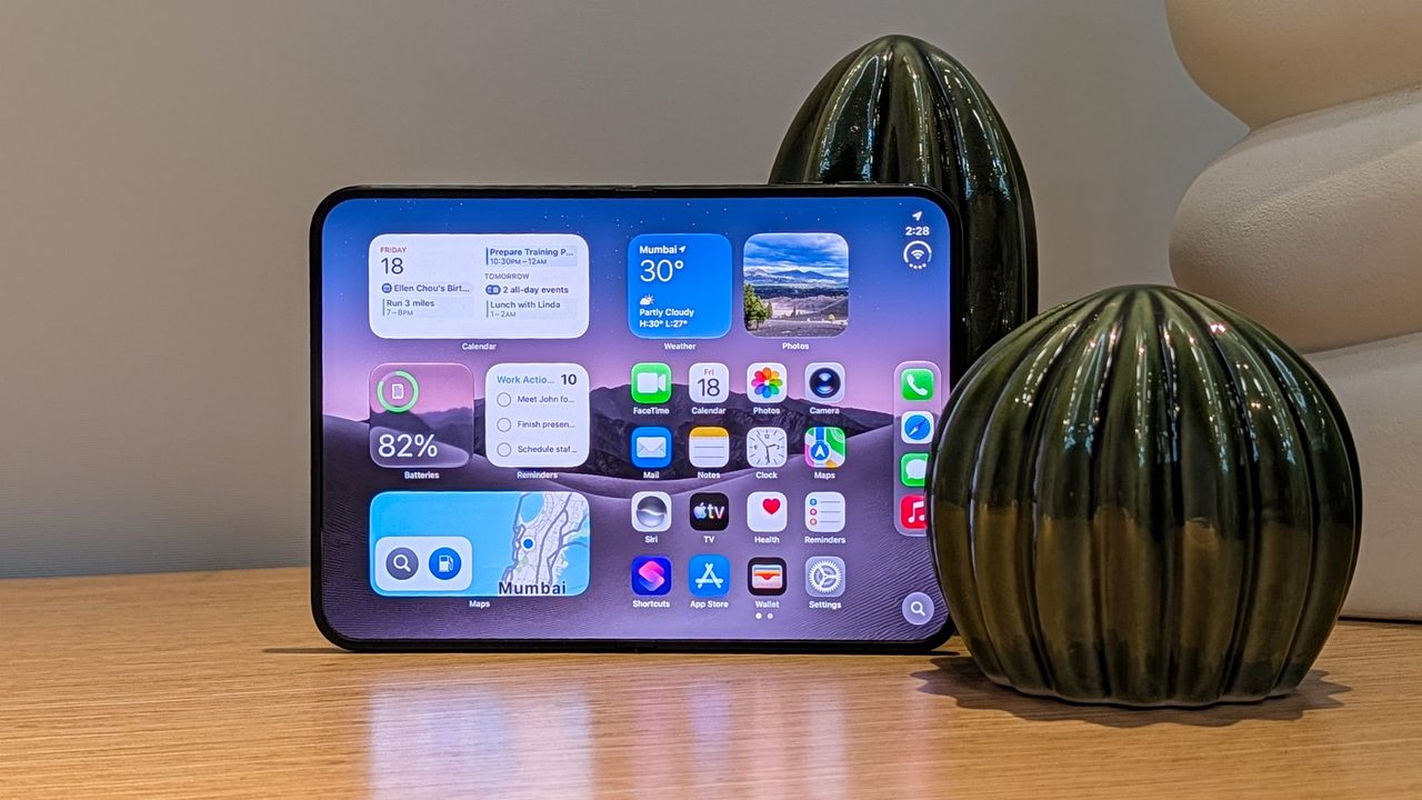 Apple iPhone Duo hands-on testing at Android Central