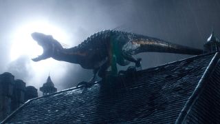 Screenshot from Jurassic World Fallen Kingdom (2018). Indoraptor roaring from the rooftops.