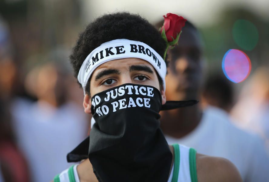 Police in Ferguson call Tuesday night&amp;#039;s lower-key protests &amp;#039;a turning point&amp;#039;