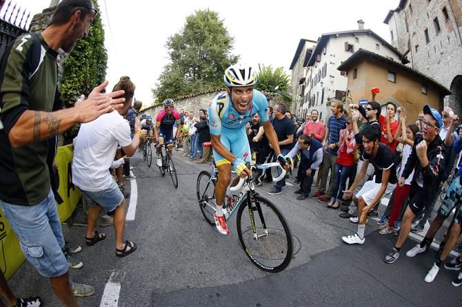 Fabio Aru (Astana) on the final climb at Il Lombardia