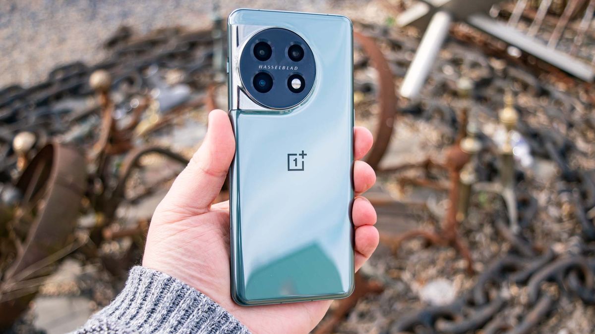 Here's Our First Look at the OnePlus 9 In Person