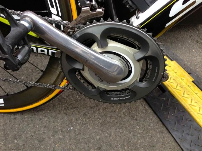 Gracie Elvin (Orica-AIS) puts out a fierce sprint for a rider her size, reportedly pushing in excess of 1100 watts out of her 170mm cranks