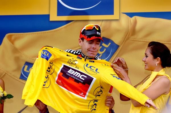 Everything went right for Cadel Evans, and his award: the maillot jaune