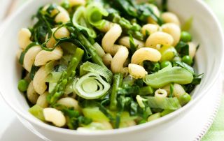 Leek, asparagus and pea pasta