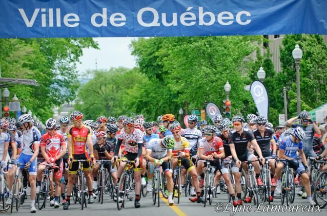 The field is staged and ready for go for stage 5 at Tour de Beauce