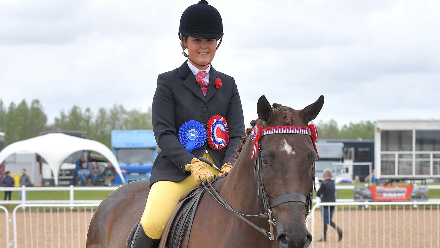 Melissa Hatton riding Laybalands Viscount to qualify for the RIHS in 2019.