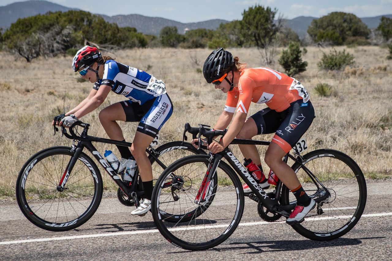 Jasmine Glaesser (Rally) and Leah Thomas (Twenty 16) go off the front