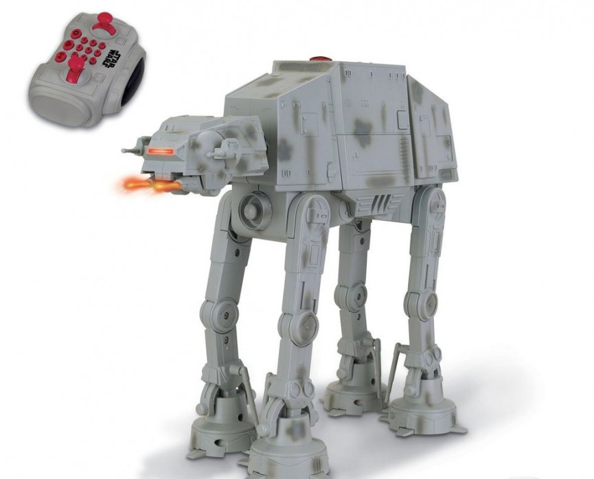 the-10-star-wars-force-awakens-toys-you-should-probably-buy-this-christmas-4-1556727371-SC3N-column-width-inline