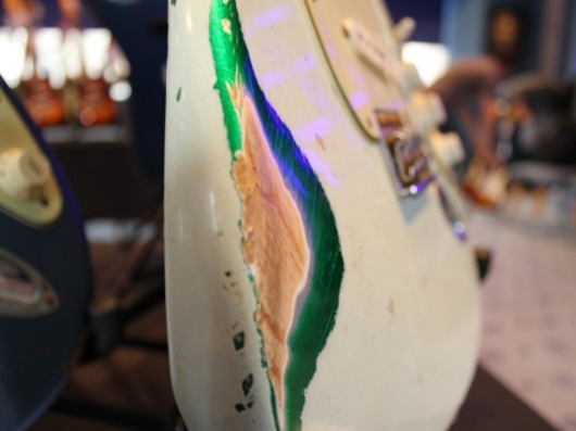 1960 Heavy Relic Sonic Blue/Candy Green Stratocaster (detail)