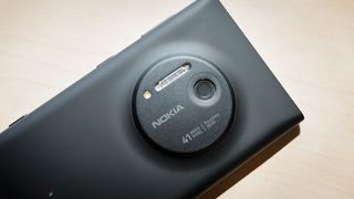 Nokia Lumia 1020 review photo