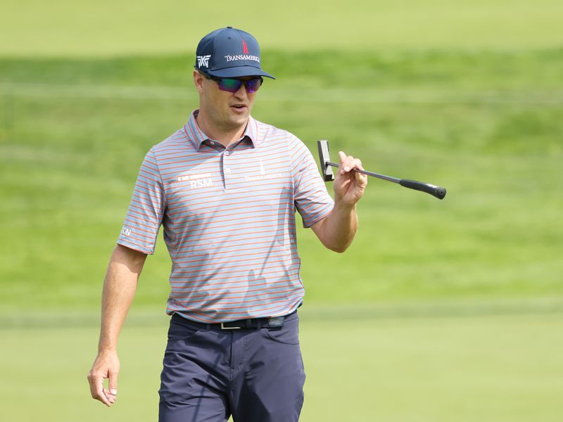 Zach Johnson Holes Ridiculous Putt At US Open