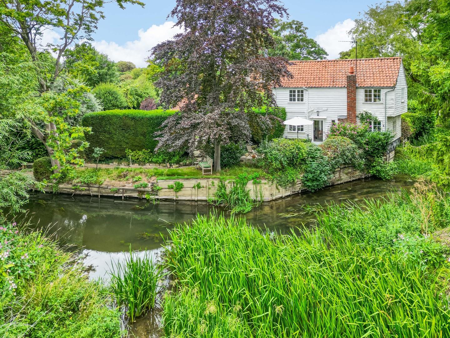 Willow End Cambridgeshire 