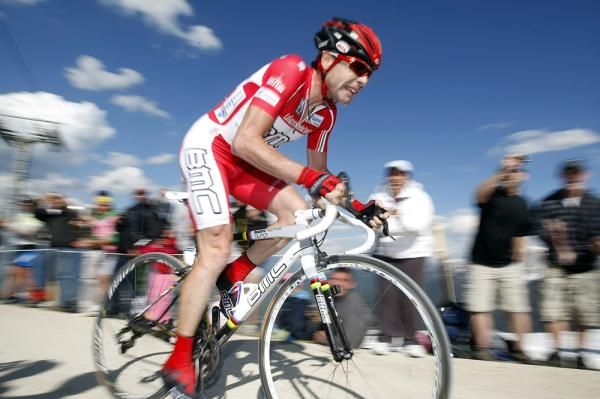 Cadel Evans (BMC) displays his 'grinta'