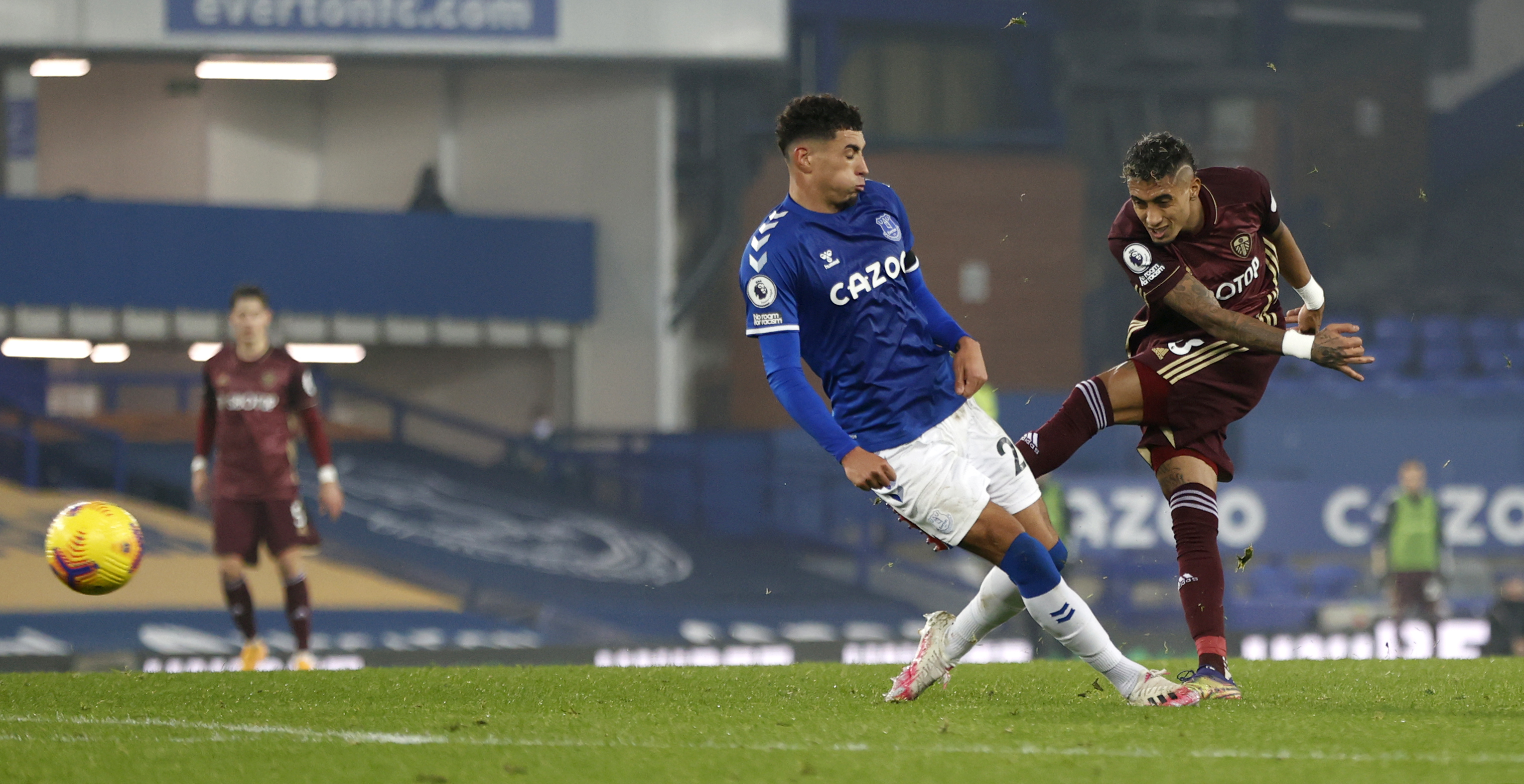 Raphinha fired home a late winner for Leeds