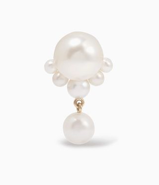 pearl earring by Sophie Bille Brahe