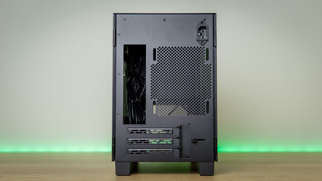 Razer Tomahawk ITX