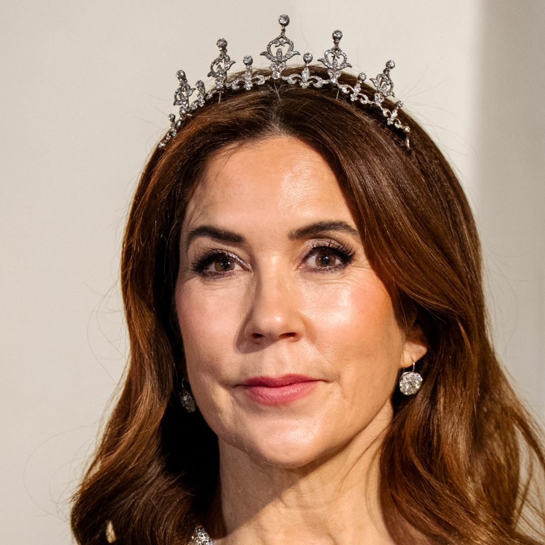 Queen Mary wearing her wedding tiara