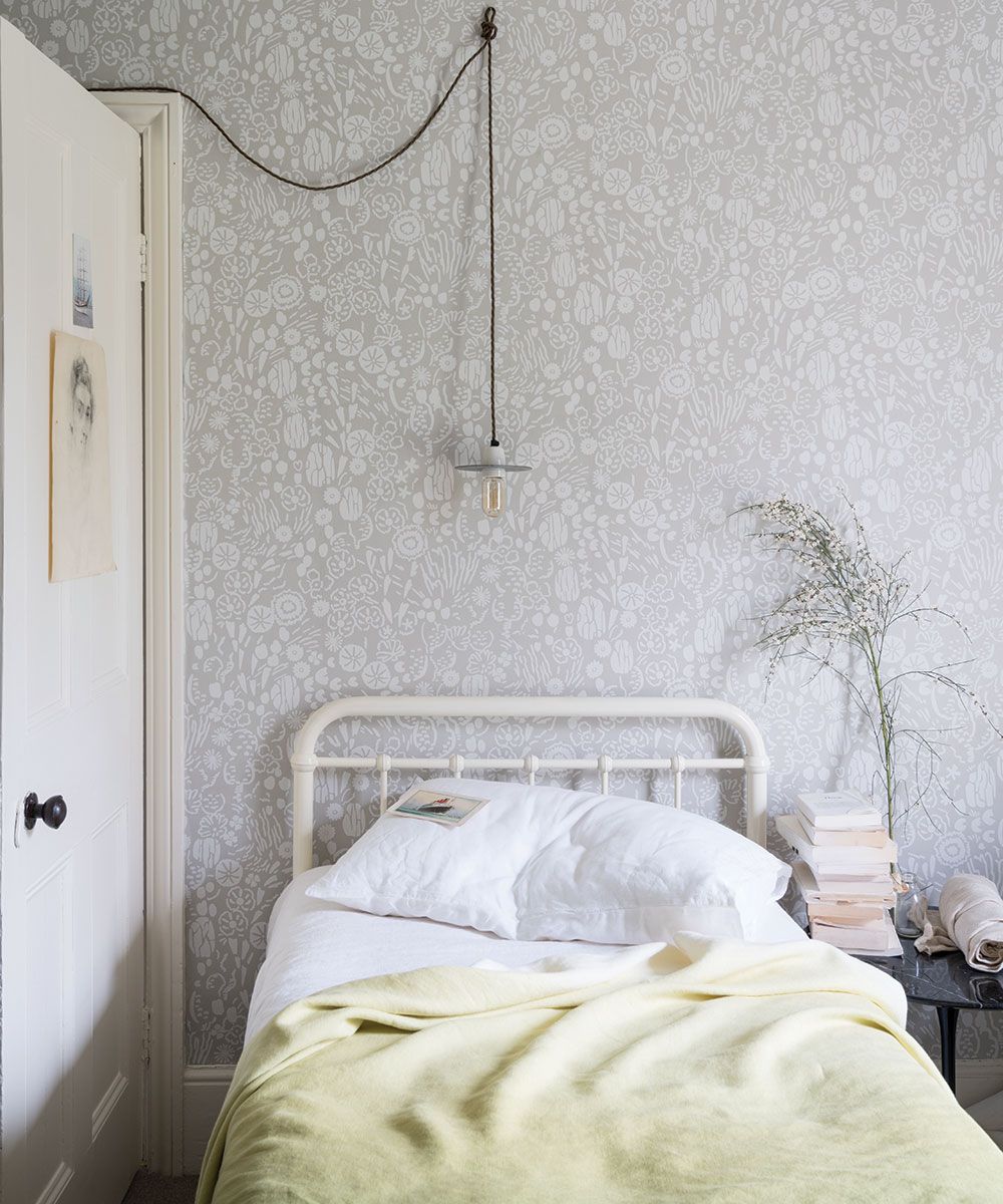 Farrow & Ball bedroom paint colour