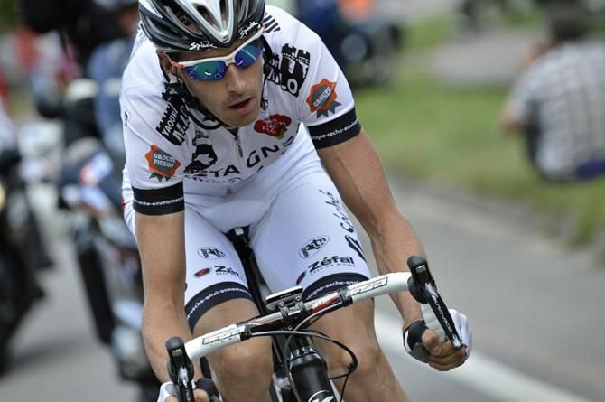 Jan Barta (Team NetApp-Endura) and Jean-Marie Bideau (Bretagne-S&eacute;ch&eacute; Environment) in a long breakaway