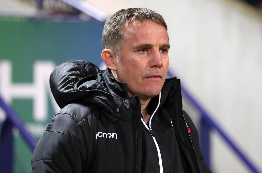 Phil Parkinson calls on rivals not to write off Bolton in survival ...