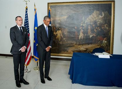 Obama on Paris attacks: 'We're hopeful the immediate threat is now resolved'
