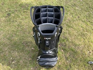 The dividers of the Big Max Aqua Tour 4 Cart Bag