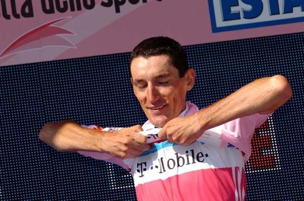 Pinotti saved the Maglia Rosa today.