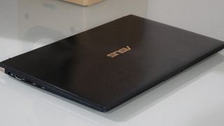 Asus Zenbook 14 UX433F