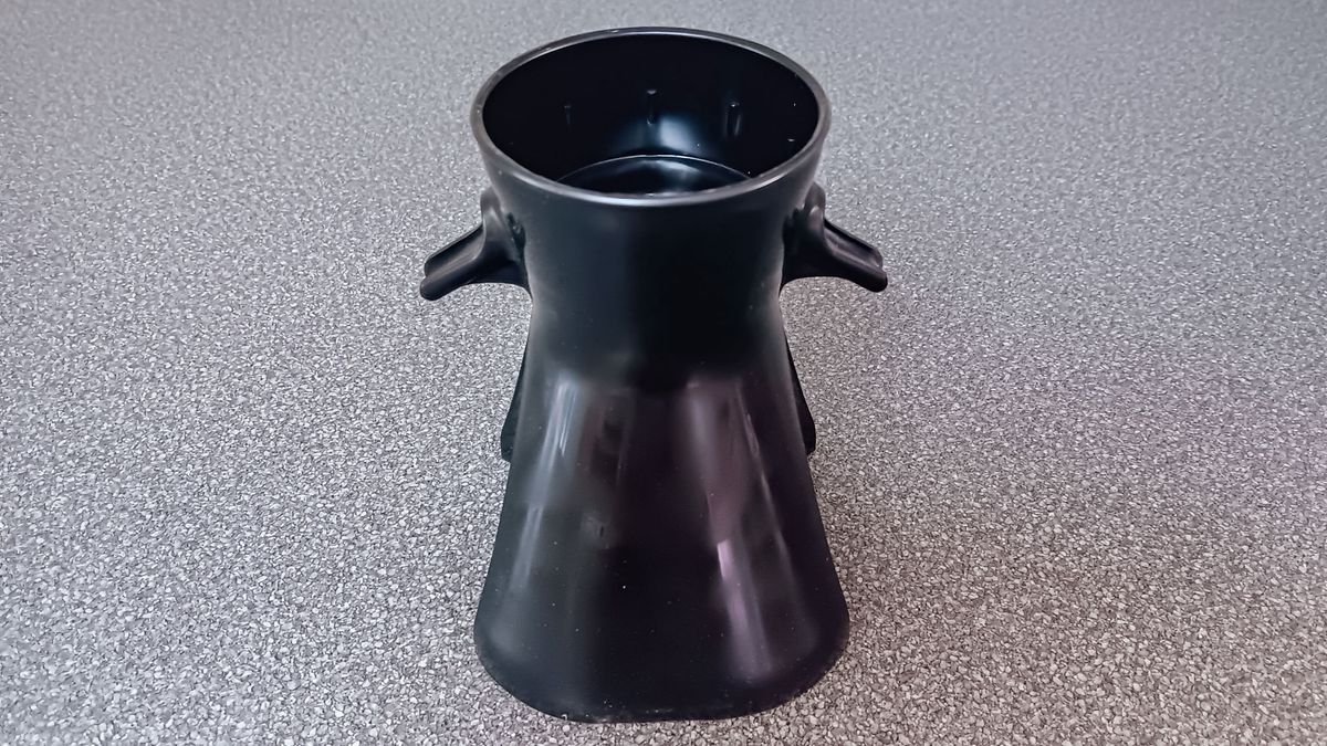 2POUR Dual Brew AeroPress accessory