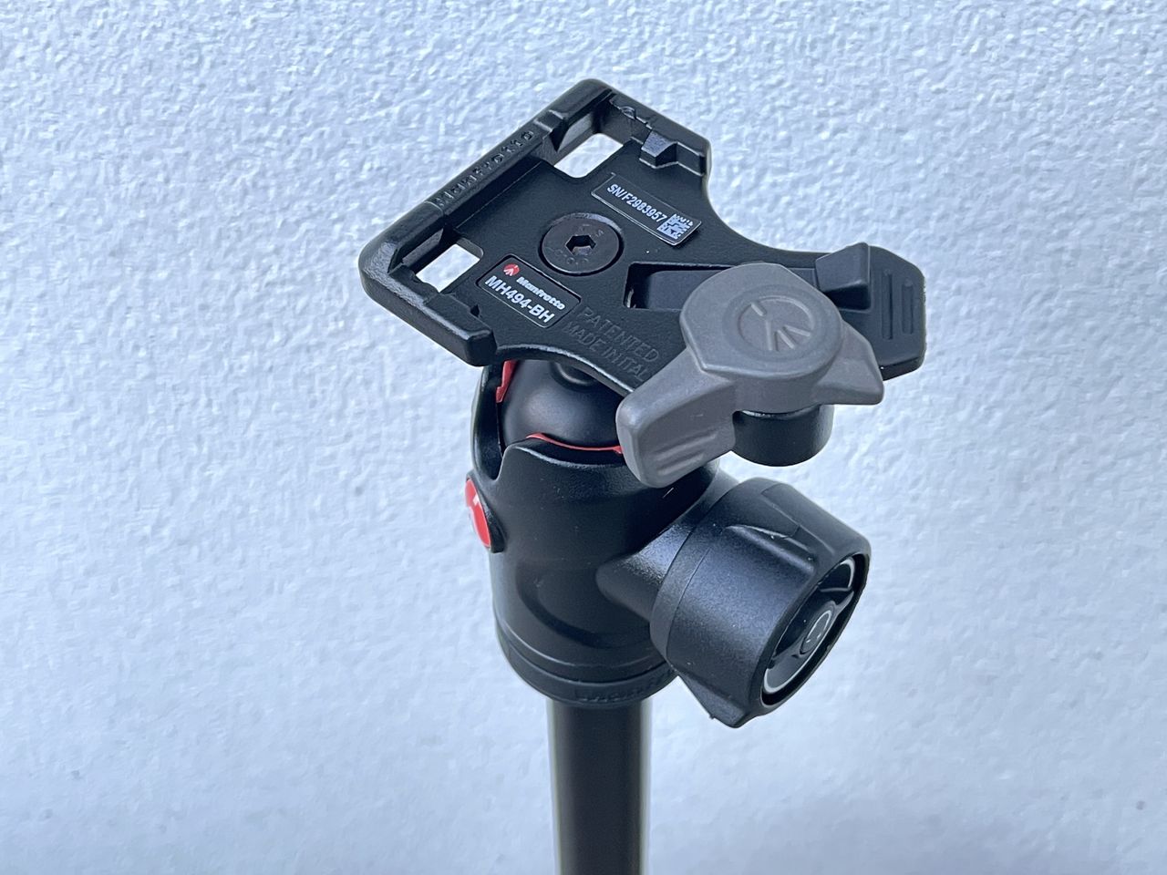 Manfrotto BeFree Advanced Travel Tripod review: image shows tripod
