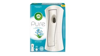 Best plugin air freshener: Air Wick Pure automatic air freshener