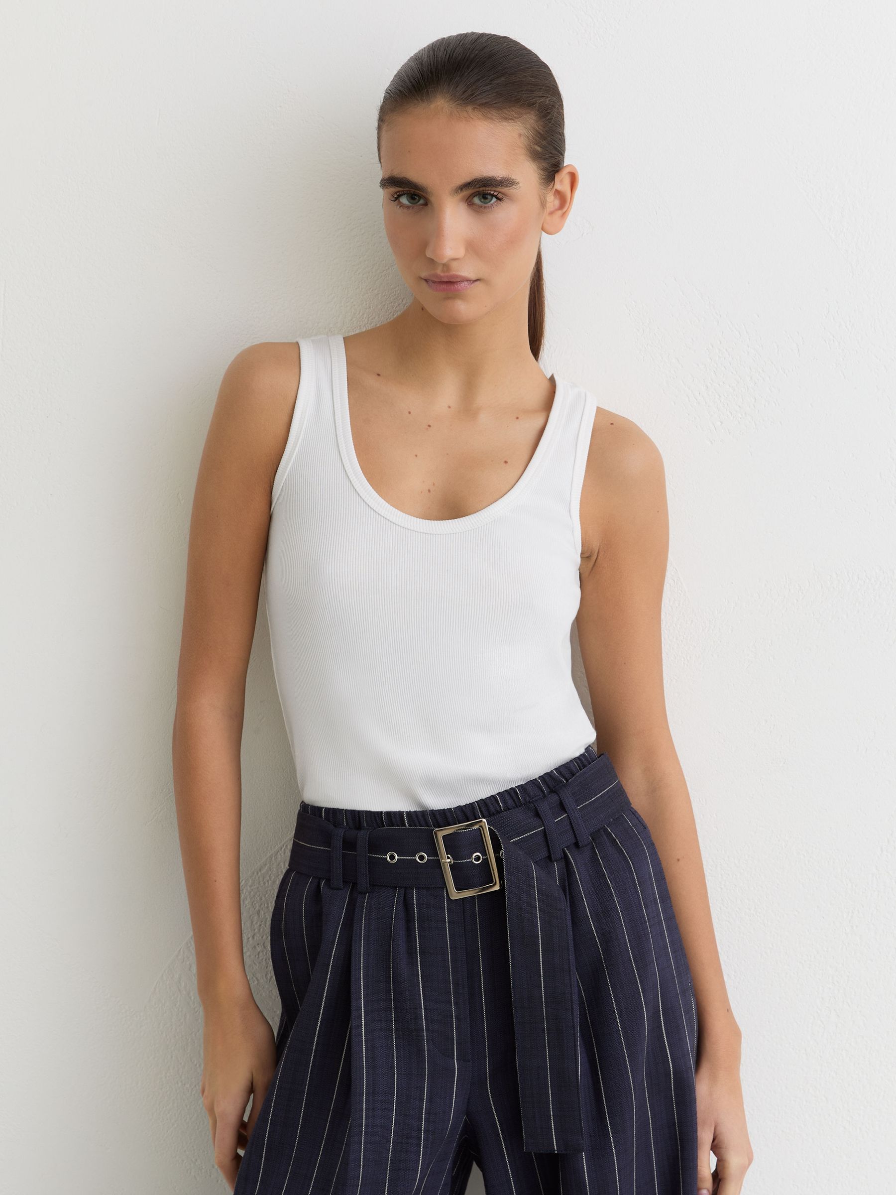 Stretch-Cotton Ribbed Vest in White - Size X-Small