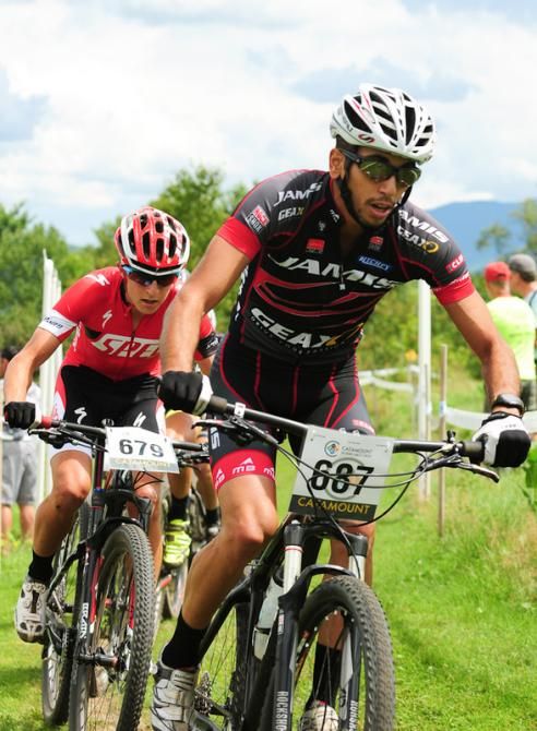 Rotem Ishay (Team Jamis) was part of the chase group going after Finsterwald