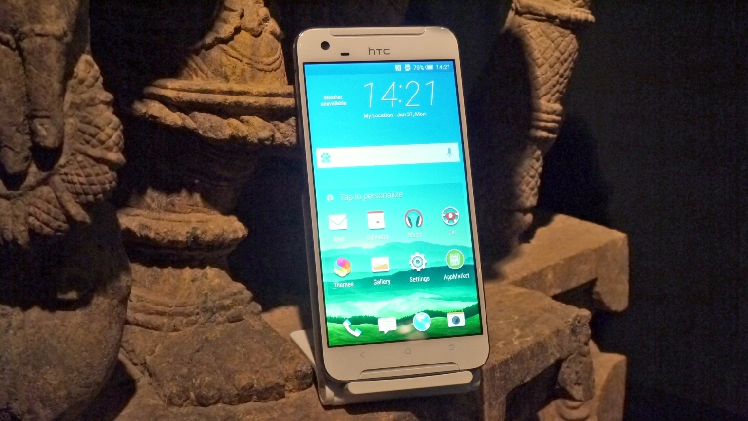 HTC One X9 review