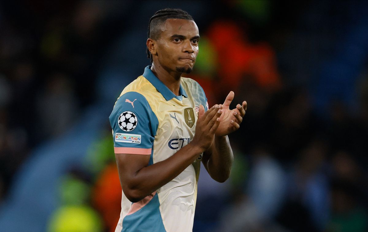 Manuel Akanji of Manchester City