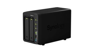 Synology DiskStation DS712+ pic