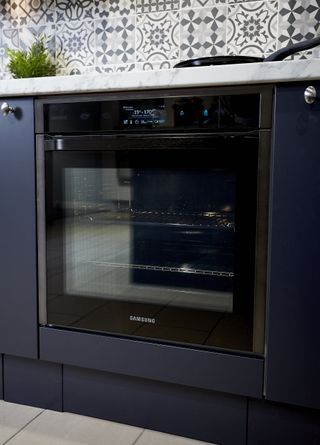 Magnet Kitchens and Samsung smart oven