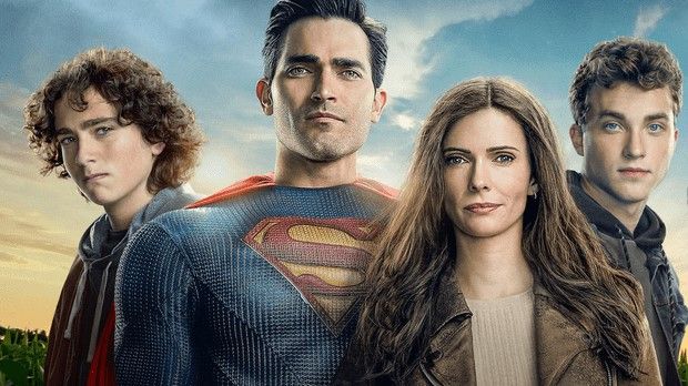 Tyler Hoechlin, Bitsie Tulloch, Jordan Elsass, and Alex Garfin in Superman and Lois