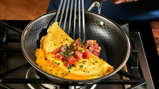 Cooking an omelette in a small HexClad fry pan