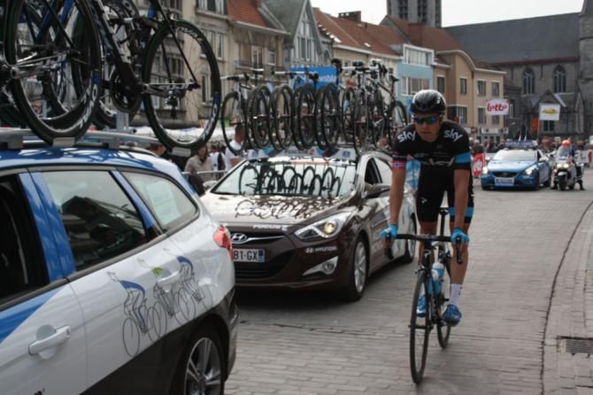 Edvald Boasson Hagen (Sky) makes his way to the start line