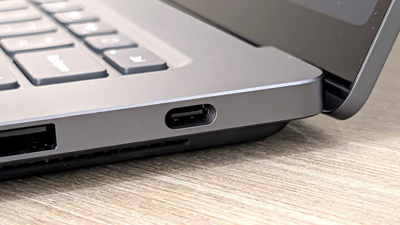 Surface Laptop Ultra